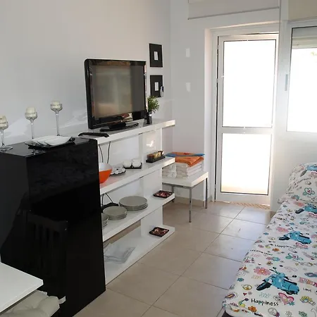Studio Lista Apartment